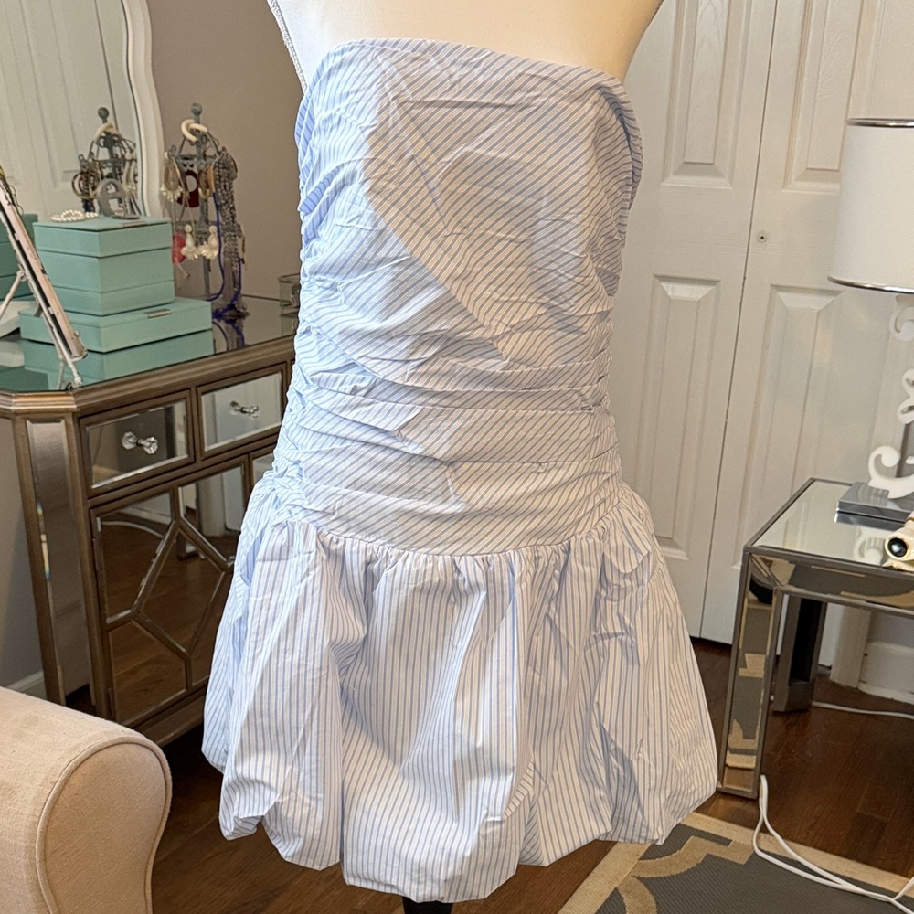 WAYF Striped Light Blue Strapless Bubble Dress NWT Sz XL Fabulous! ❤️❤️ - Picture 2 of 7